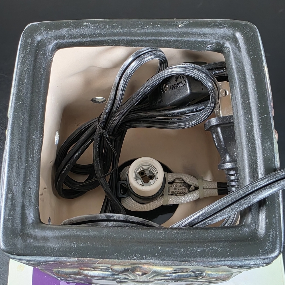 Scentsy Charity Warmer - Bronze - Picture 2 of 7
